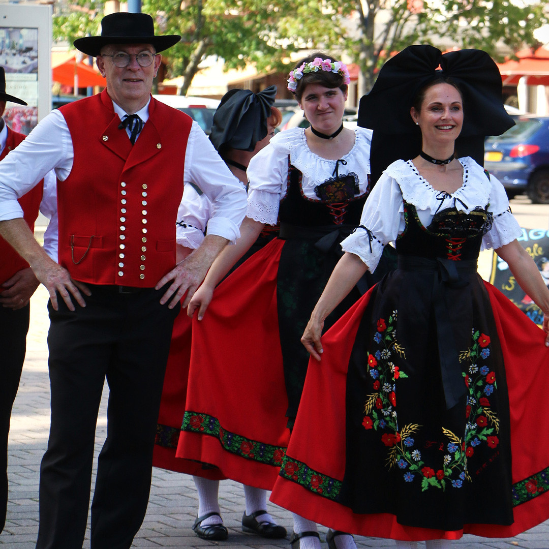 France (Alsace) - Arts Populaires D'Hùpferdänzer