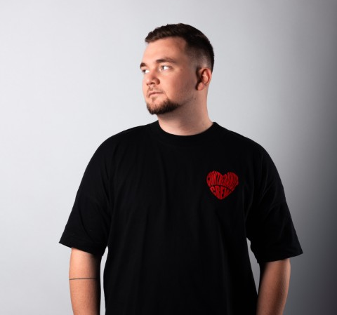 18.08 & 23.08 - 18h. DJ SKEYES